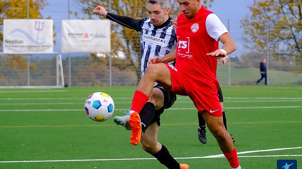 Der SV Rot-Weiß Hadamar um Tolga Demirbas spielt am Donnerstagabend in Walluf und am Sonntag beim Türkischen SV. 