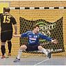 Ein Gegentor im Futsal - etwas, was Benjamin von Petersdorff bei seinen Gastspielen bei den TSV-Kickern in der Halle nicht allzu häufig hinnehmen musste.  F.: Peter Kleist