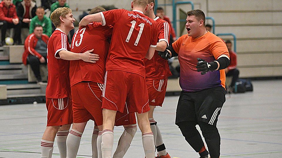 Die SpVgg Riedlingen wurde Erster der Gruppe A und qualifizierte sich damit für die Teilnahme am Endturnier der Hallenmasters in Nördlingen.