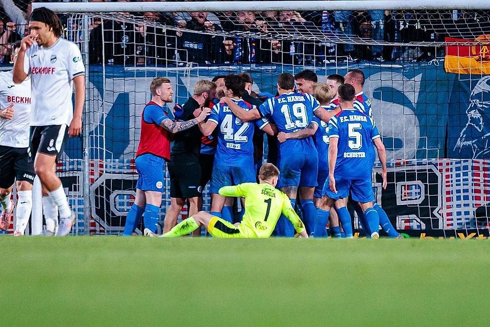 Rostock schlägt Verl. 