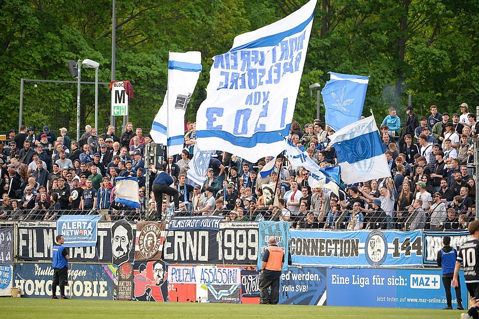 Verabschiedeten die Abgänge und freuen sich auf neue Gesichter: die Fans des SV Babelsberg 03