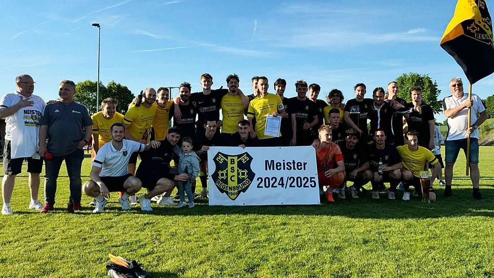 Der BSC Regensburg krönt sich zum Meister der Kreisliga 1.