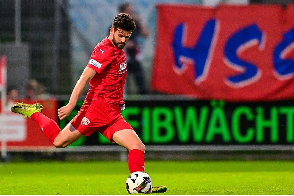 Buchbachs Sammy Ammari wird heute wahrscheinlich sein 340. Regionalligaspiel bestreiten. Buchbachs Sammy Ammari wird heute wahrscheinlich sein 340. Regionalligaspiel bestreiten.