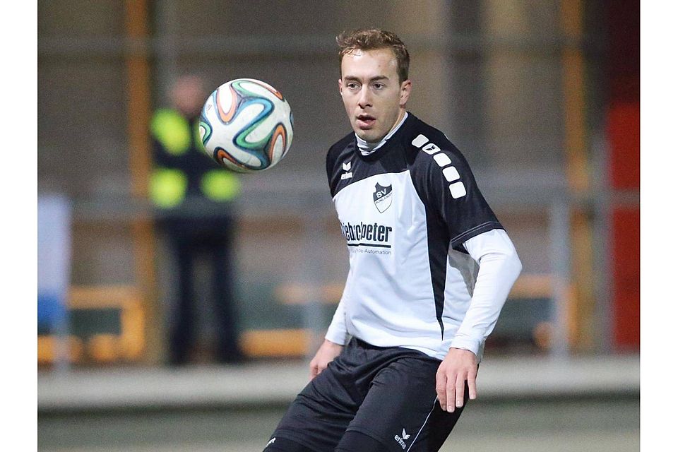 Holt NAFI Stuttgart die verpasste Meisterschaft nach, steigt der SV Bonlanden direkt wieder auf oder wird es gar doch Türkspor Stuttgart? Foto: FlorianF: Pressefoto Baumann