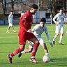 Die SG Hoechst gewinnt 6:5 gegen den FC Bierstadt.