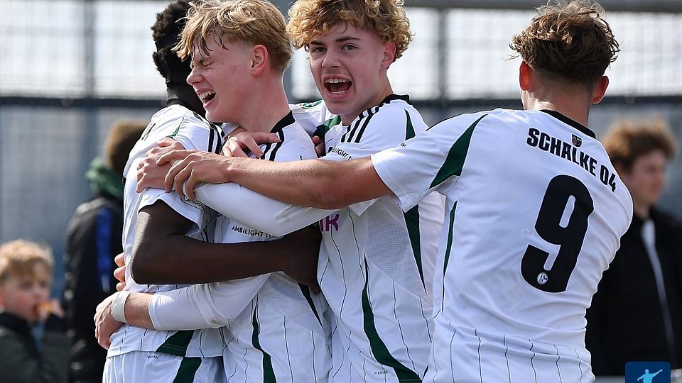 Schalke kam nach 0:2-Rückstand gegen RWE zurück.