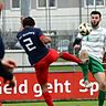 Keinen Meter schenkten sich die Kicker vom TSV Moosburg und des SC Oberhummel