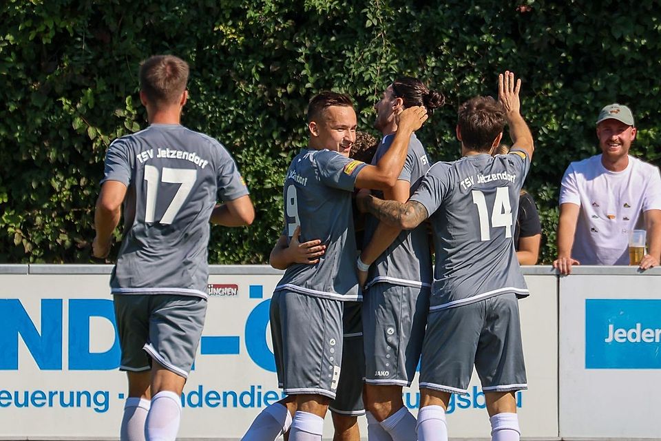 Der TSV Jetzendorf will heute in Schwabmünchen den Rückstand auf die Spitze verkürzen.