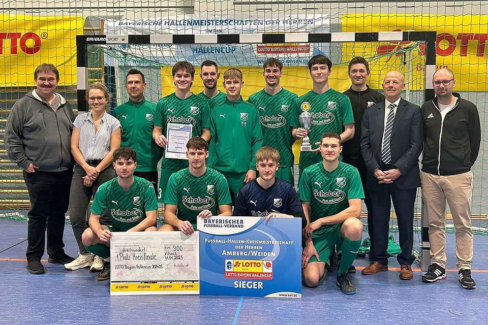 Der amtierende Kreismeister 1.FC Schlicht wird nicht um die Titelverteidigung kämpfen. Der amtierende Kreismeister 1.FC Schlicht wird nicht um die Titelverteidigung kämpfen.