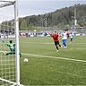 Legende: Flavio Peter und Veljko Vukasinovic (rechts) erzielten zusammen 36 Treffer für die Rotschwarzen.