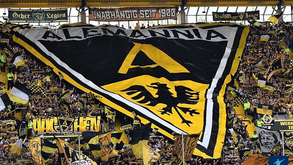 Alemannia Aachen steht kurz vor dem Aufstieg in die 3. Liga.