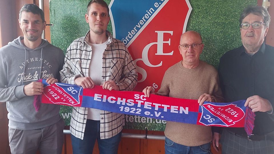 von links: sportlicher Leiter Thorsten Krausse, Oliver von Landenberg, Spielausschuss Adi Meier, 1.Vorstand Kurt Danzeisen