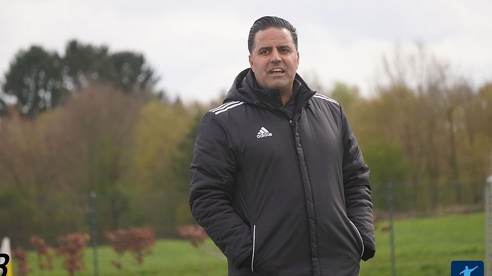 Die Mittelrheinliga-Luft für Teutonia Weiden und Trainer Cemil Temür wird immer dünner.