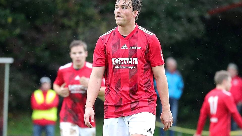 Michael Hamberger, hier im Trikot der SpVgg Lam, schnürt seine Fußballschuhe bald wieder für die DJK Vilzing.