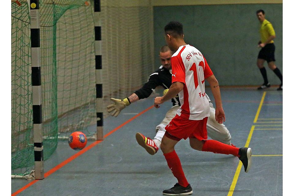 Futsal-Profi Halison Goncalves war beim 3. Derbysieg des Jahn nicht zu halten und erzielte acht Treffer. F: Brüssel