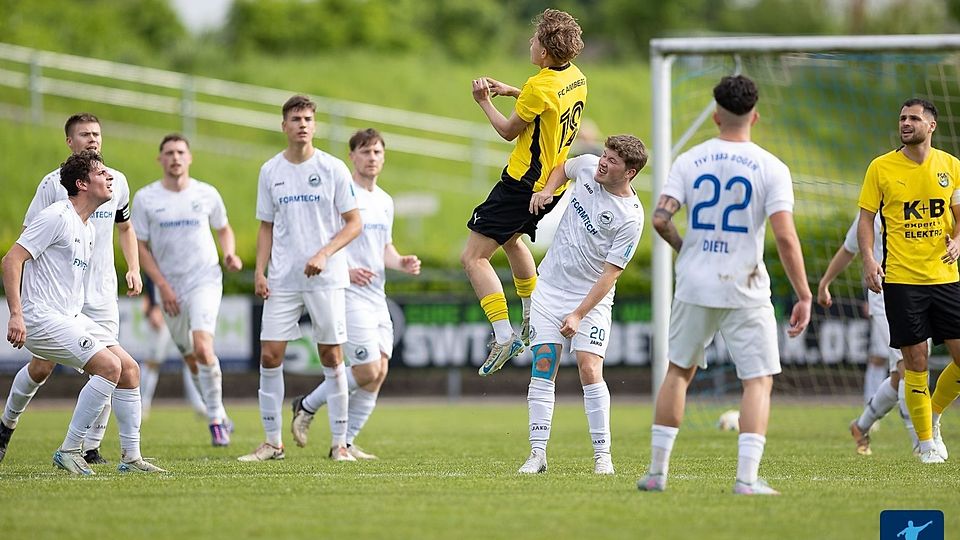 Zu einem der beiden besten Vierzehnten würde nach aktuellem Stand auch der TSV Bogen (in weiß) gehören 