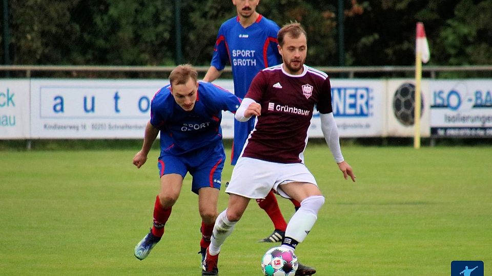 Mit dem 3:1 in Königstein holte der TuS WE Hirschau (in Blau) schon acht Zähler seit Beginn der Restrückrunde.