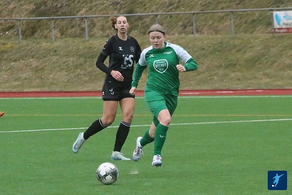 Obermelsungens Svenja Boge war im Pokal-Viertelfinale gegen Heiligenrode gleich doppelt erfolgreich und erzielte kurz vor der Pause ein echtes Traumtor.