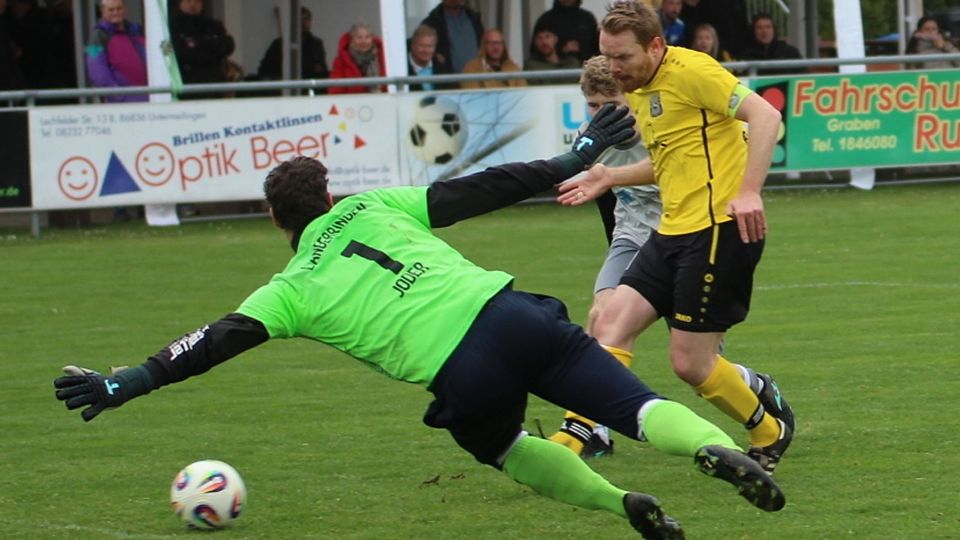 So brachte Simon Wilde die Lagerlechfelder mit 1:0 in Führung. Am Ende behielt die SpVgg Langerringen mit 4:3 die Oberhand.
