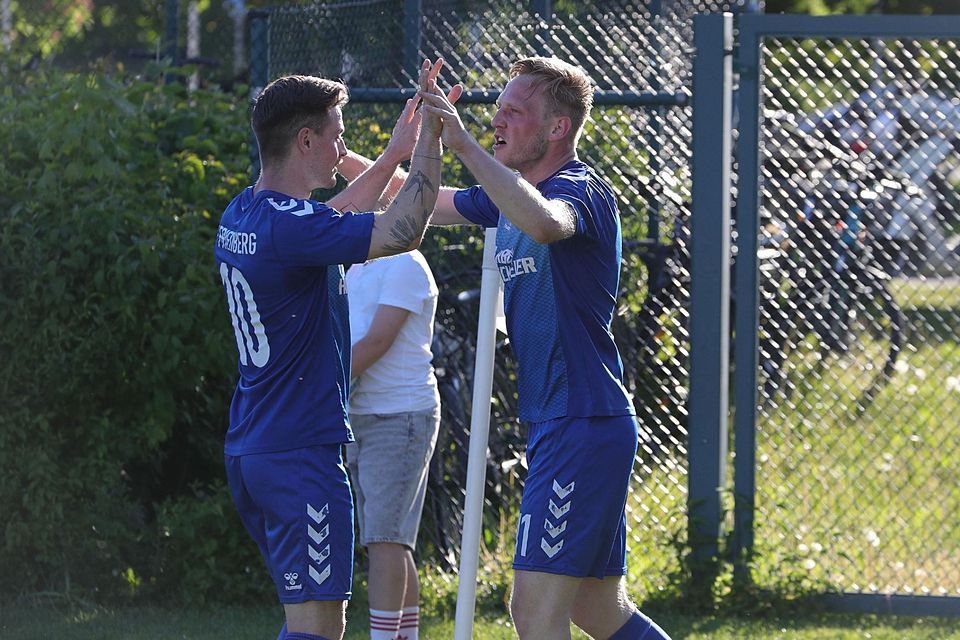 Drei Tore bejubelten die Sportfreunde Friedberg im Stadtderby beim TSV.