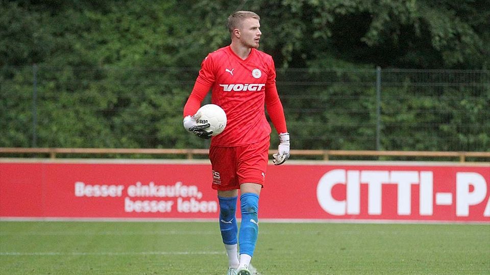 Tilman Körtzinger (PSV Neumünster) verhinderte eine durchaus höhere Niederlage in Kaltenkirchen.