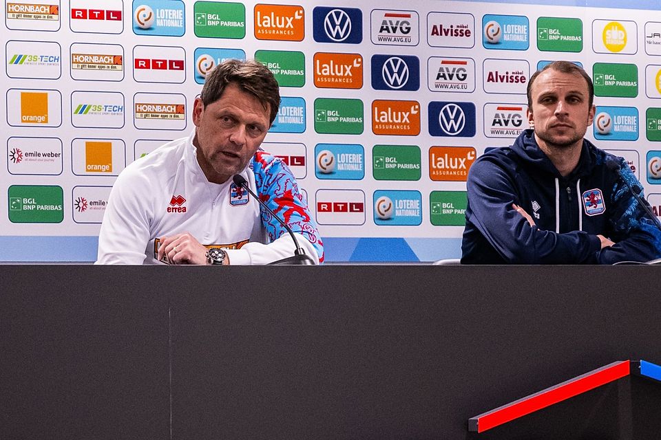 Luc Holtz und Lars Gerson im Rahmen der Pressekonferenz