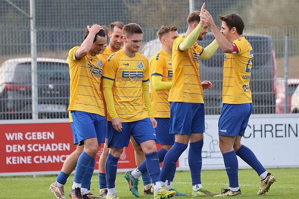 Konnte in Nördlingen dreifach punkten: Der FC Pipinsried.