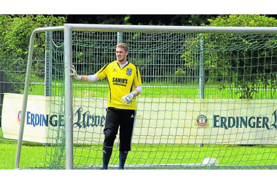 Franz Hadler hütet den Kasten des TSV Hofolding. F: bro