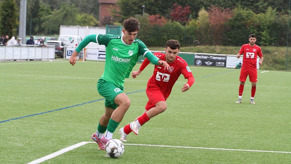 Zum 3:0 und 5:0 getroffen: Stürmer Niklas Burlage (l.).