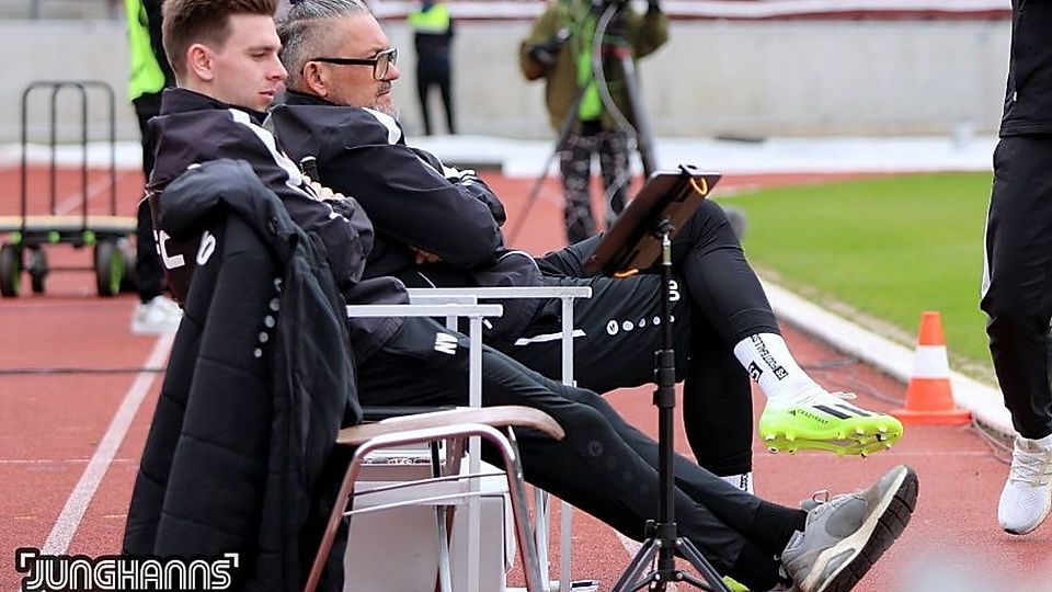 Probesitzen für den neuen Job in Erfurt? In der abgelaufenen Saison war Nls Weiler als Co-Trainer des BFC Dynamo in Erfurt zu Gast.