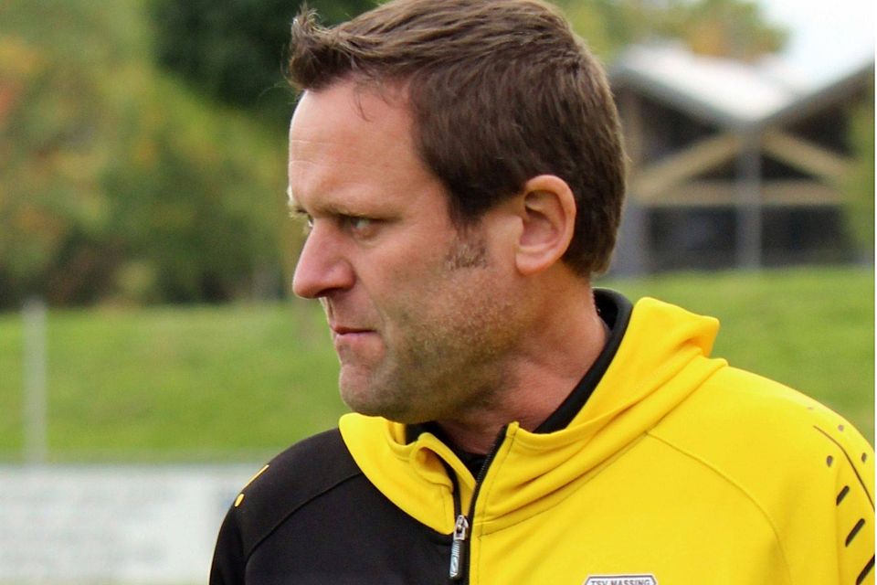 Martin Huber bleibt bis zum Saisonende Trainer des TSV Massing