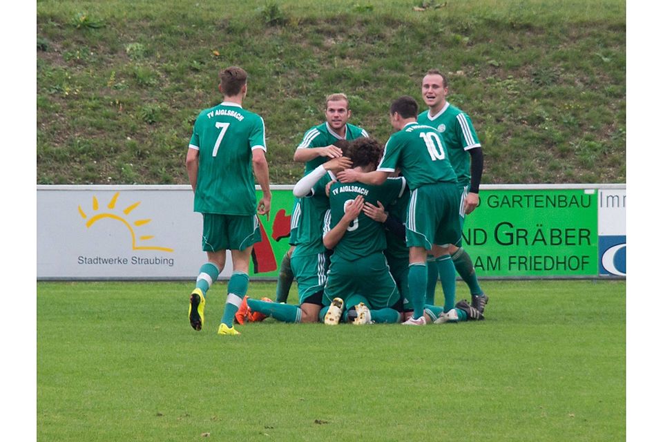 Der TV Aiglsbach ist neuer Totopokalsieger im Fußballkreis Landshut. F: Glatki