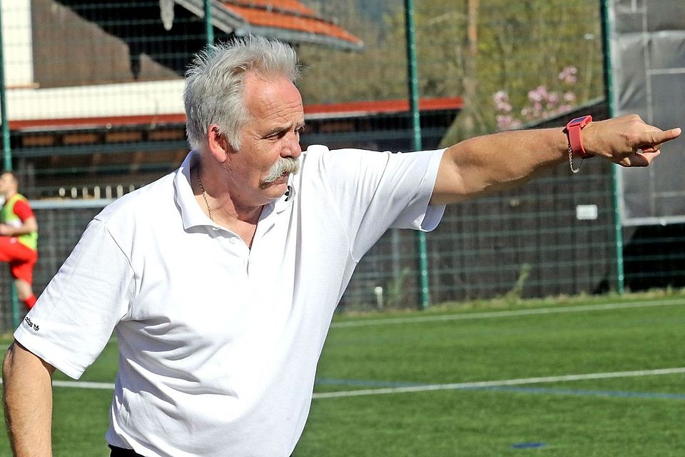 Mike Probst steht bis Winter wieder an der Seitenlinie des SV Bruckmühl.