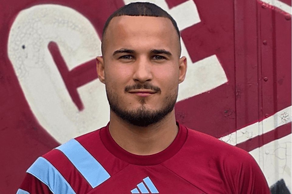 Das ist Dennis Altergott.