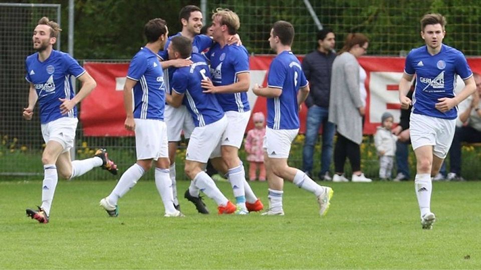 Jugendarbeit zahlt sich aus: Überwiegend mit Eigengewächsen hat der TSV Heimbuchenthal den Sprung in die Landesliga geschafft. F: Will