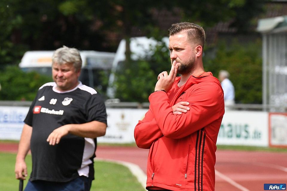 Almedin Ljutic (rechts) ist nicht mehr Trainer beim FC Reichstorf.