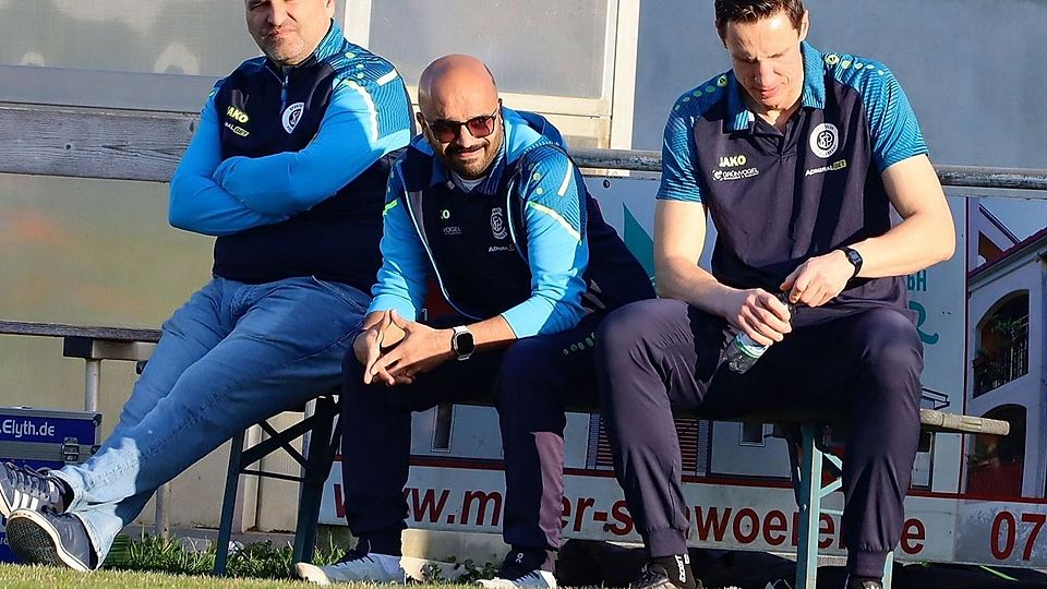 Andreas Keller (rechts im Bild) sitzt ab sofort nicht mehr auf der Trainerbank des SCP