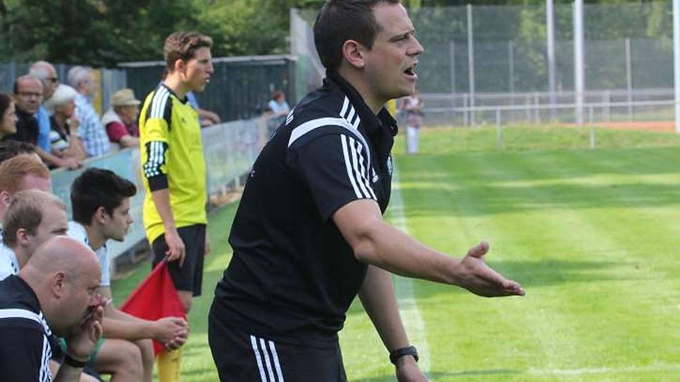 Michael Steger: Der SV Deckenpfronn hat in der Bezirksliga einen Fehlstart hingelegt Foto (Archiv): Bäuerle