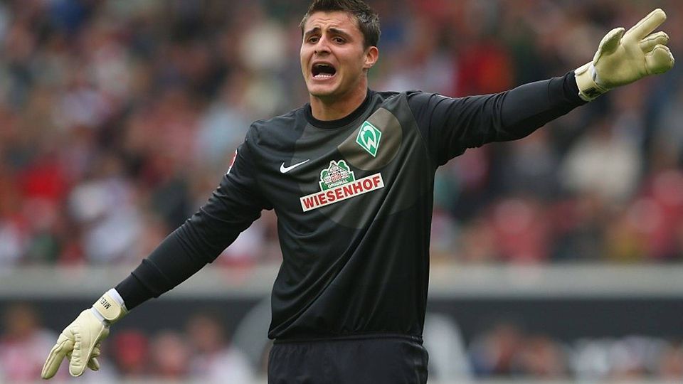 Immer weiter: Sebastian Mielitz spielte einst in Oberhavel und Ostprignitz-Ruppin, wechselte dann über Cottbus in die Bundesliga (hier im Dress von Werder Bremen). Momentan fristet er bei Freiburg ein ungeliebtes Reservistendasein.