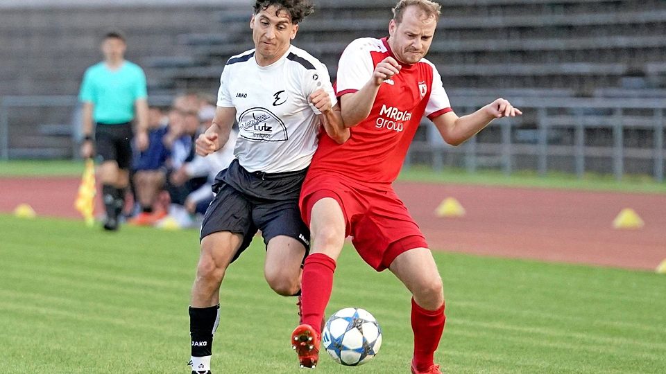 Pascal Dietrich (rechts) bleibt mit dem SV Wörnitzstein im Aufwind. Gegen den TSV Dinkelscherben gelang ein 2:0-Erfolg.