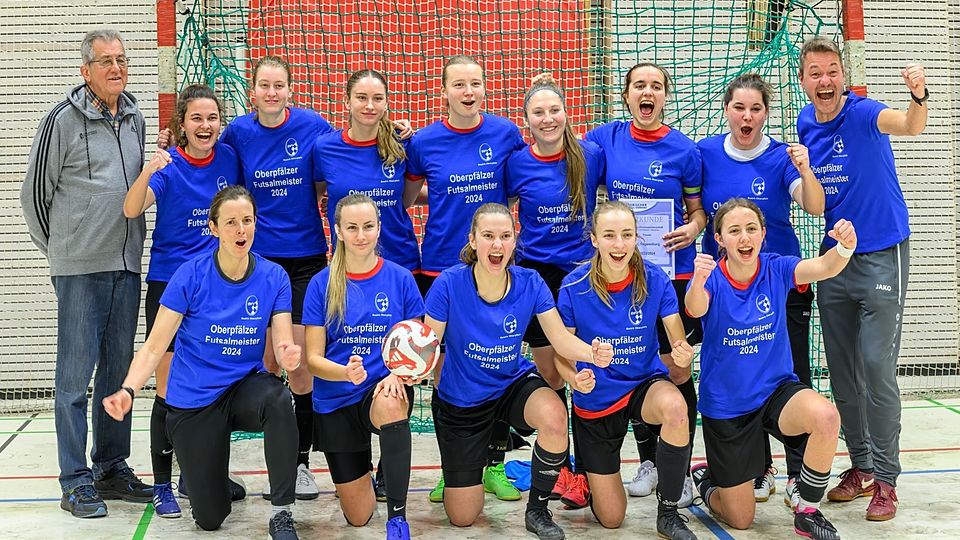 Der SC Regensburg ist – mal wieder – Futsal-Bezirksmeister bei den Damen.