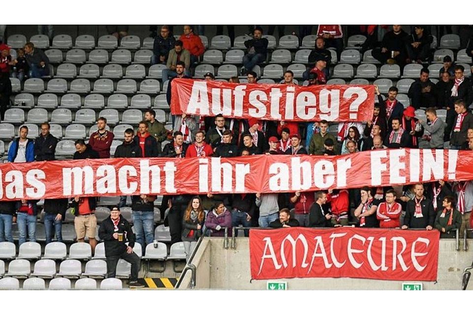 Die Fans der kleinen Bayern sind mit dem Abgang von Adrian Fein offenbar nicht glücklich. Sven Leifer
