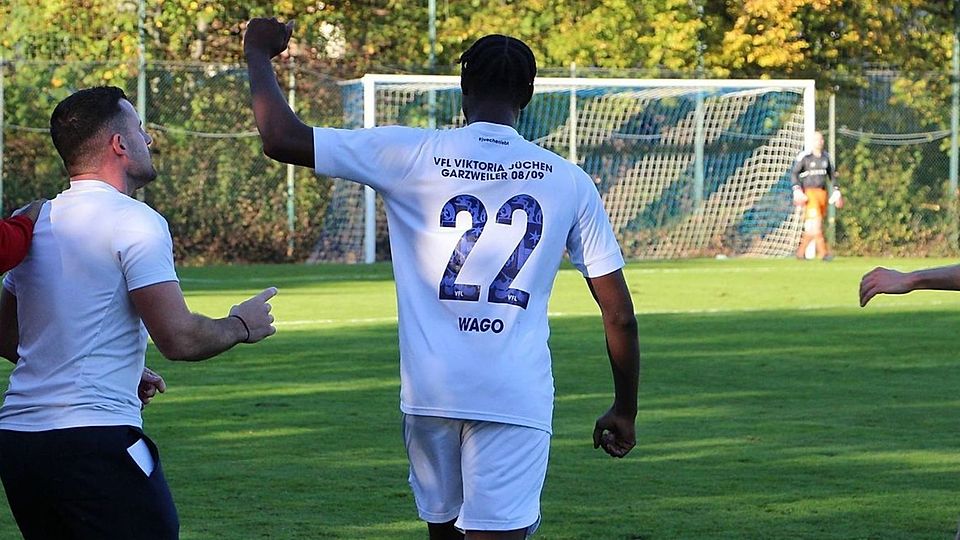Glayne Wago brachte den VfL Jüchen in Führung.