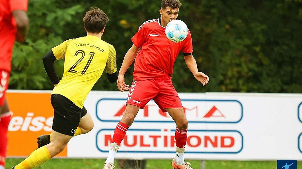 Greift nach dem letzten Strohhalm: Der TSV Bad Reichenhall will den direkten Abstieg verhindern und ist dabei auf Schützenhilfe angewiesen. Der VfL Waldkraiburg kann am letzten Spieltag nicht aktiv angreifen.