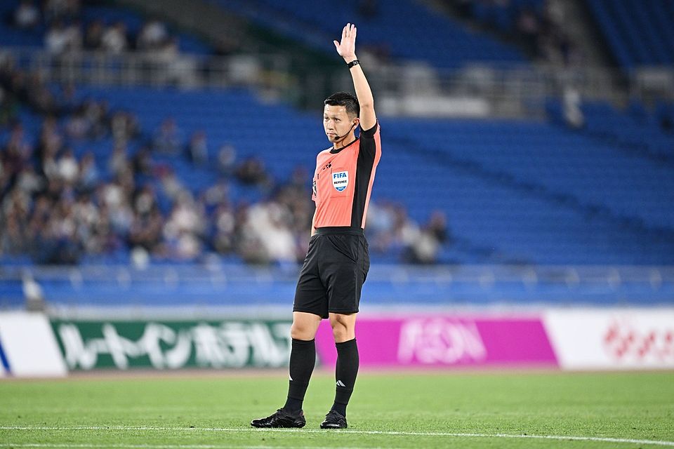Leitet im August auch Spiele in der Regionalliga Bayern: Der japanische Schiedsrichter Koki Nagamine.