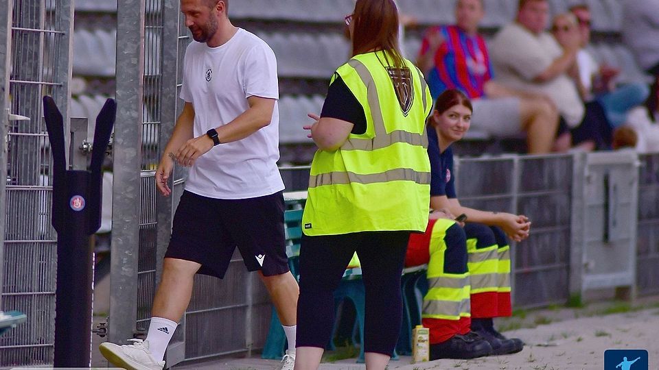 WSV-Chefcoach Sebastian Tyrala muss vorerst von der Tribüne aus zusehen. 