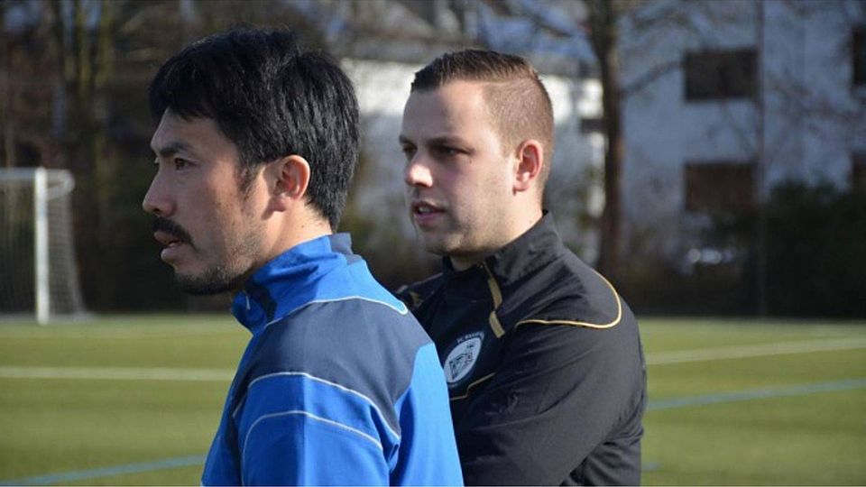Das Trainergespann Takashi Yamashita und Matthias Güldener freuen sich über Rang 1 und auf das Pokalhalbfinale. F: Marth