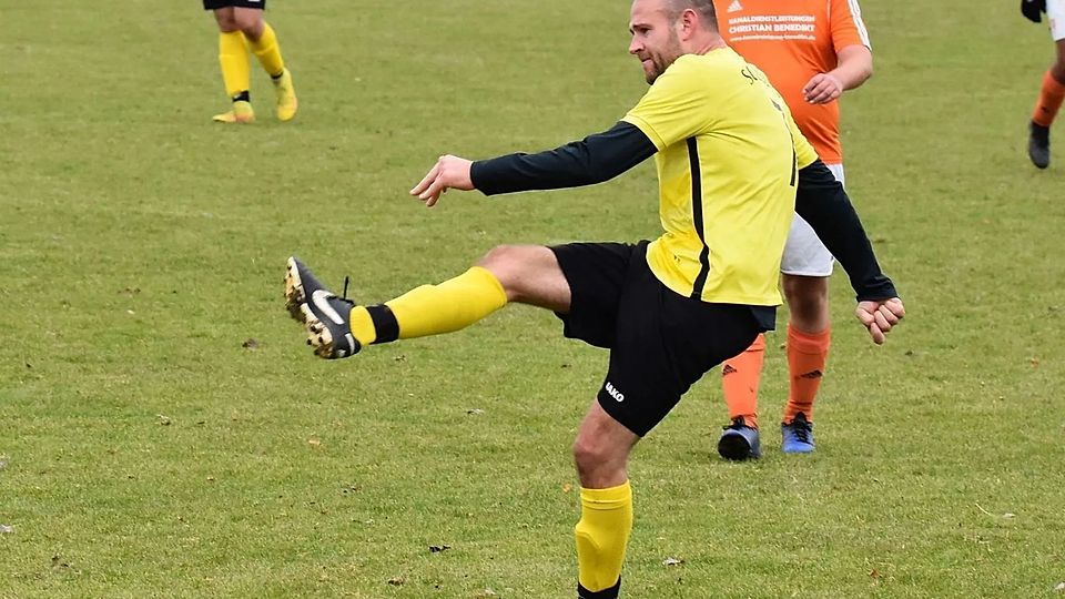 Siegtorschütze Mathias "Kurbi" Bernlochner in Aktion