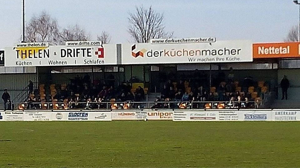 F: Christian Karassek