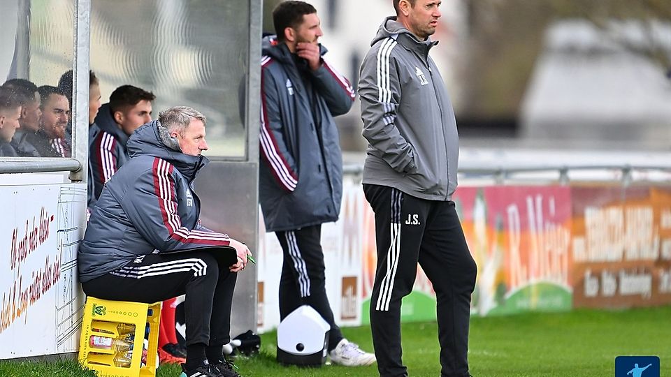 Jochen Strobl (rechts) hat Normann Wagner (sitzend) in seinem Rücken.